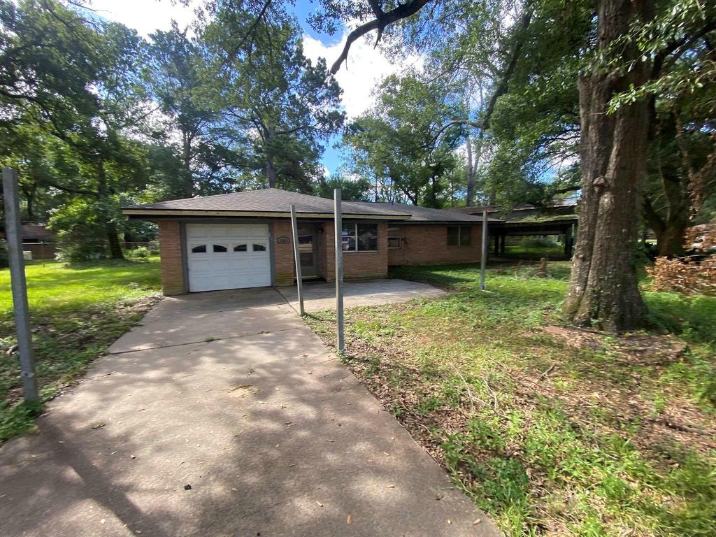 3960 Hale Street, Vidor, TX 77662