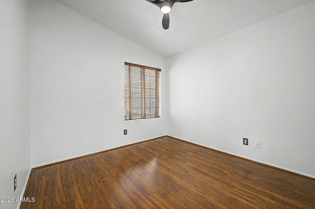 Image 19 of property listing at 9649 S 44TH Street, Phoenix, AZ 85044