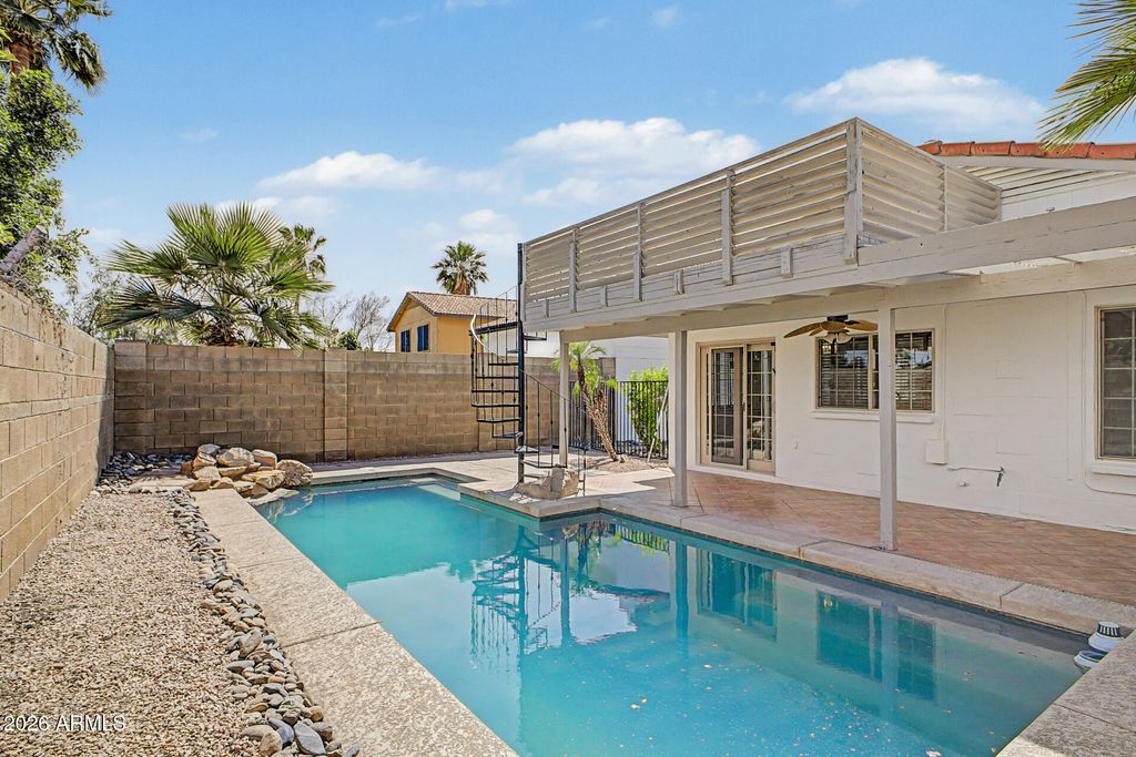 Image 23 of property listing at 9649 S 44TH Street, Phoenix, AZ 85044