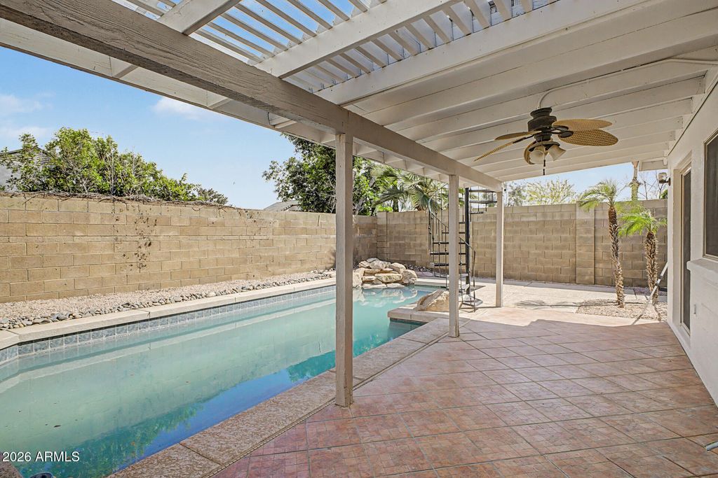 Image 24 of property listing at 9649 S 44TH Street, Phoenix, AZ 85044