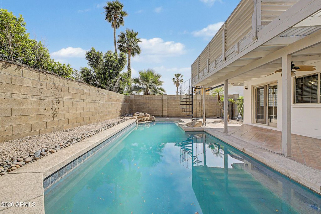 Image 26 of property listing at 9649 S 44TH Street, Phoenix, AZ 85044