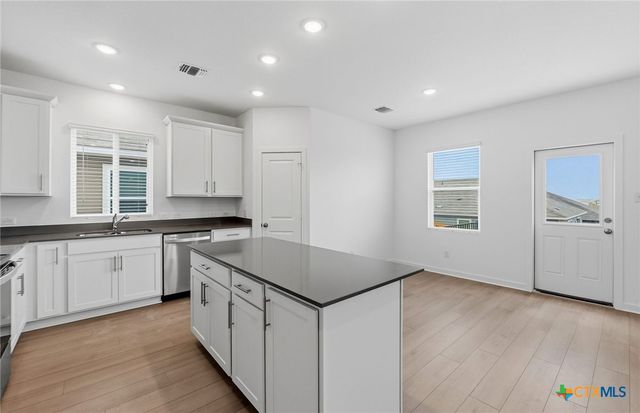 1307 Sky Ridge Court, Belton, TX 76513