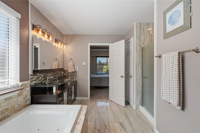 1125 Bayfield Drive, Denton, TX 76209