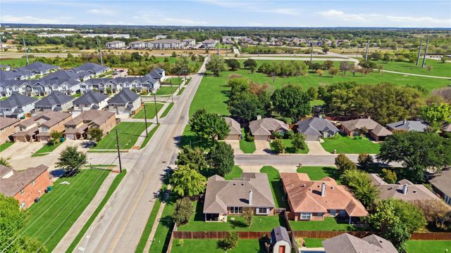 1125 Bayfield Drive, Denton, TX 76209