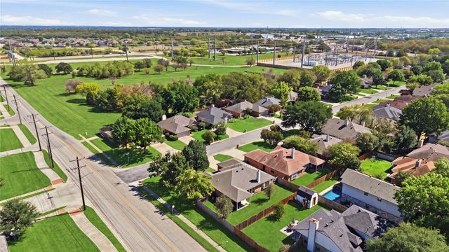 1125 Bayfield Drive, Denton, TX 76209