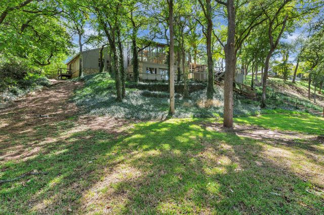6818 Westover Drive, Granbury, TX 76049
