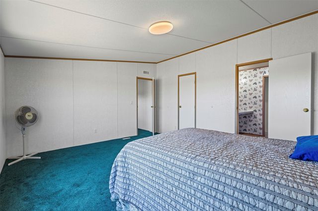 9064 Summit Court E, Cleburne, TX 76033