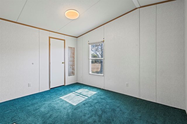 9064 Summit Court E, Cleburne, TX 76033