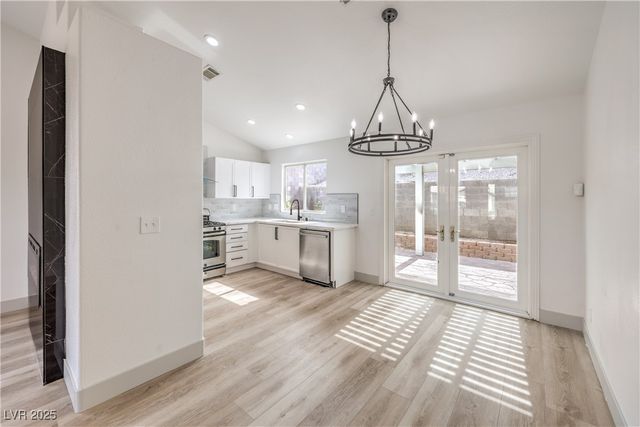 7413 Red Eagle Street, Las Vegas, NV 89131