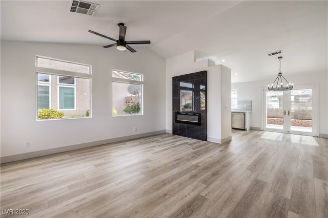 7413 Red Eagle Street, Las Vegas, NV 89131