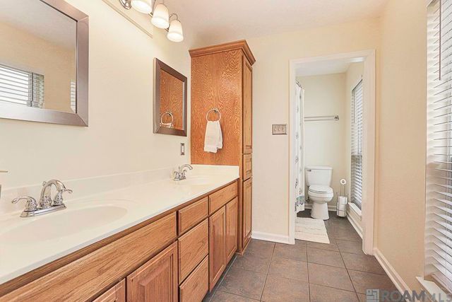 38330 Duplessis Rd, Prairieville, LA 70769