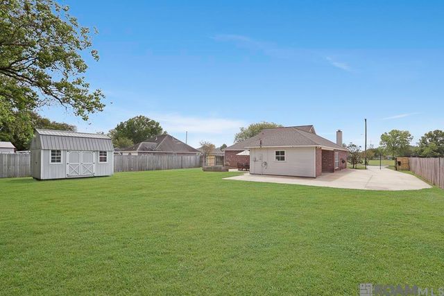 38330 Duplessis Rd, Prairieville, LA 70769