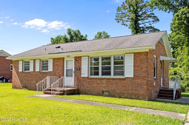 102 Mercer Road, Jacksonville, NC 28546