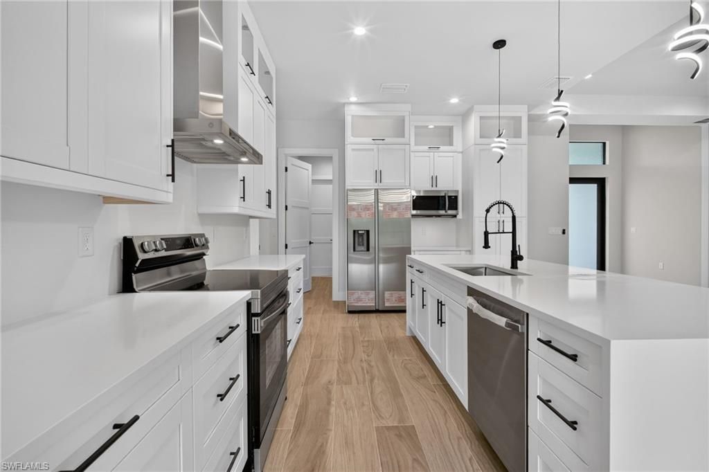 2594 50TH AVE NE, NAPLES, FL 34120 — photo 4