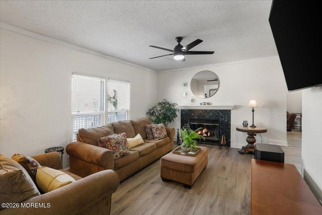 125 10th Avenue, Manchester, NJ 08759