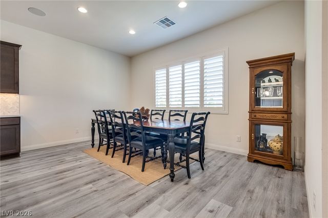 7371 Heritage Pines Court, Las Vegas, NV 89131