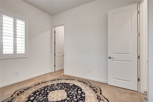 7371 Heritage Pines Court, Las Vegas, NV 89131