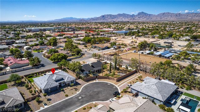 7371 Heritage Pines Court, Las Vegas, NV 89131