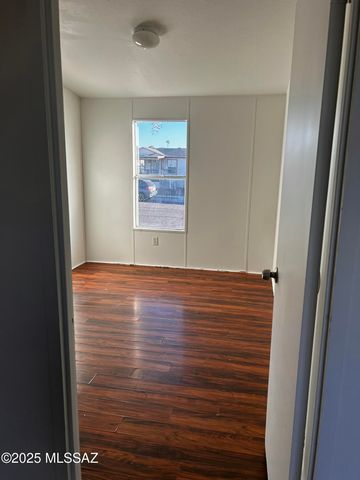 3214 W Jusnic Circle, Tucson, AZ 85705