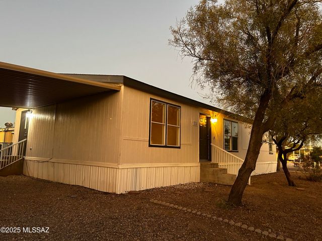 3214 W Jusnic Circle, Tucson, AZ 85705