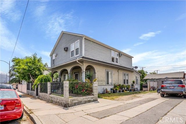 2344 N Niagra, Burbank, CA 91504