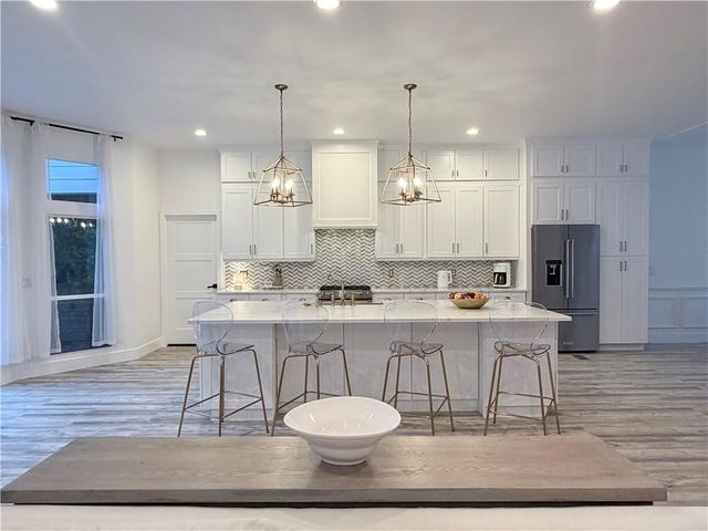 1600 Reddstone, Milton, GA 30004