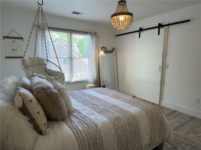 1600 Reddstone, Milton, GA 30004