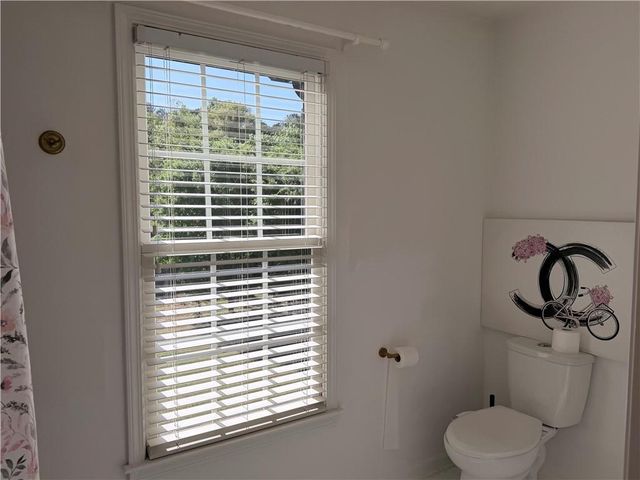 1600 Reddstone, Milton, GA 30004