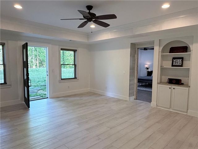 1600 Reddstone, Milton, GA 30004
