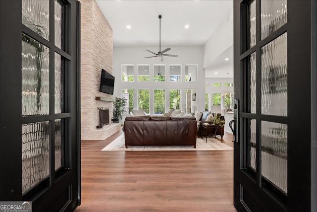 249 Mabry Parkway, Whitesburg, GA 30185