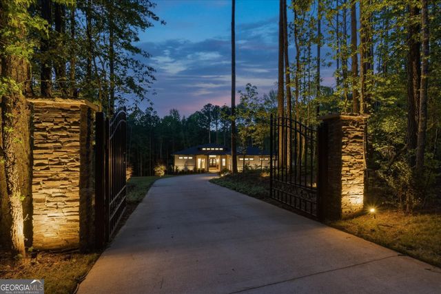 249 Mabry Parkway, Whitesburg, GA 30185