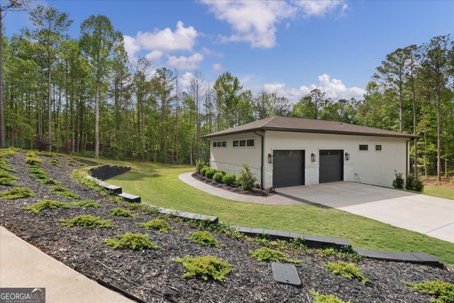 249 Mabry Parkway, Whitesburg, GA 30185