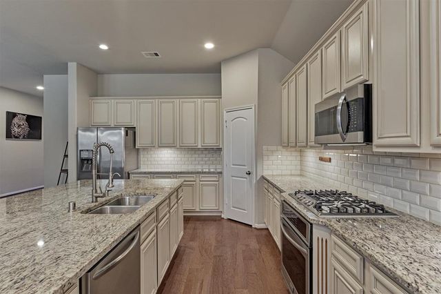 12276 Emerald Mist Lane, Conroe, TX 77304