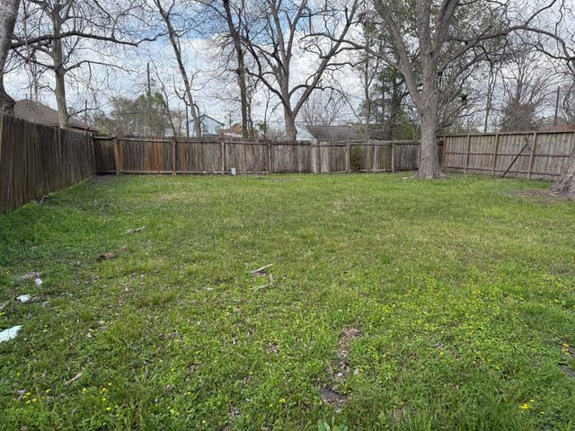 4817 Wenda Street, Houston, TX 77033