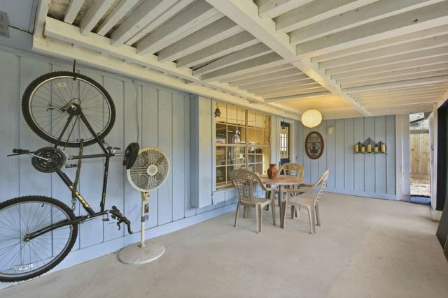 5622 Sheraton Oaks Drive, Houston, TX 77091