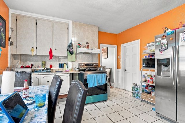 101 River Avenue, Providence, RI 02908