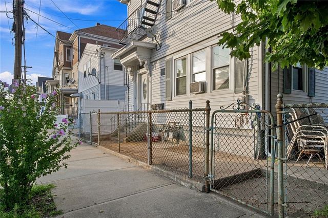 101 River Avenue, Providence, RI 02908