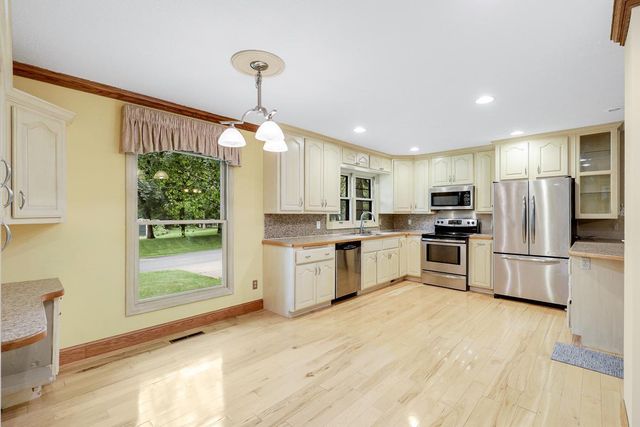 4775 126th Street Court N, White Bear Lake, MN 55110