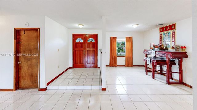 14380 SW 297th St, Homestead, FL 33033