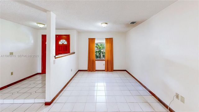 14380 SW 297th St, Homestead, FL 33033