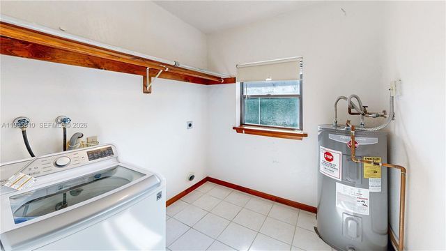 14380 SW 297th St, Homestead, FL 33033