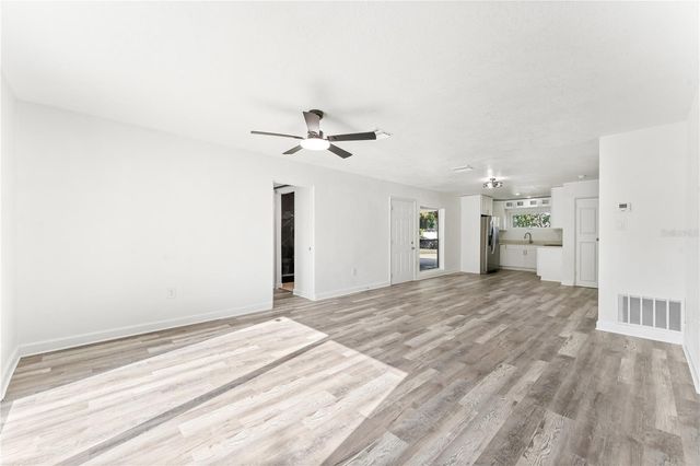 6221 FLORIDA CIRCLE E, Apollo Beach, FL 33572