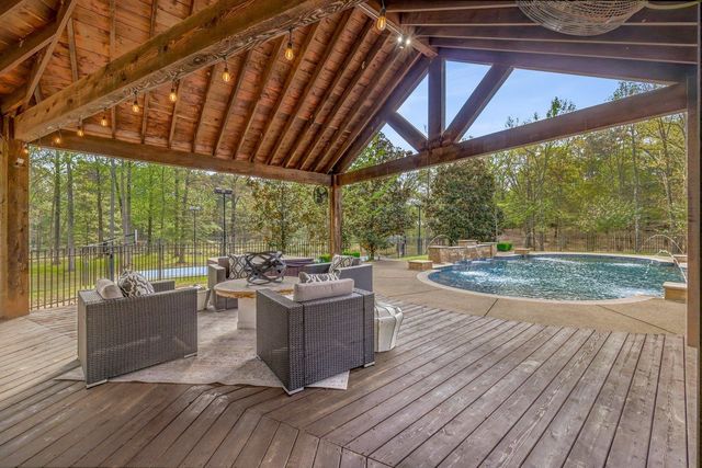 220 MOUNTAIN BROOK CV, Eads, TN 38028