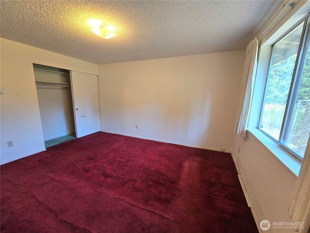 11075 Ridge Rim Trail SE, Port Orchard, WA 98367