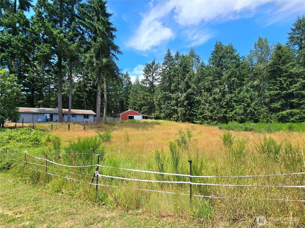 11075 Ridge Rim Trail SE, Port Orchard, WA 98367
