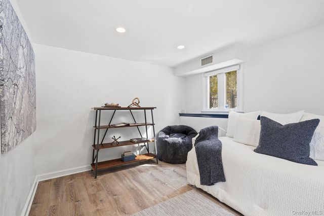 201 Dorchester Road, Scarsdale, NY 10583