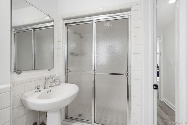 201 Dorchester Road, Scarsdale, NY 10583