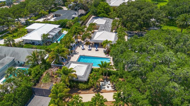 16 SE Turtle Creek Drive E, Jupiter, FL 33469