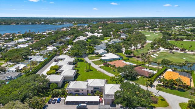 16 SE Turtle Creek Drive E, Jupiter, FL 33469