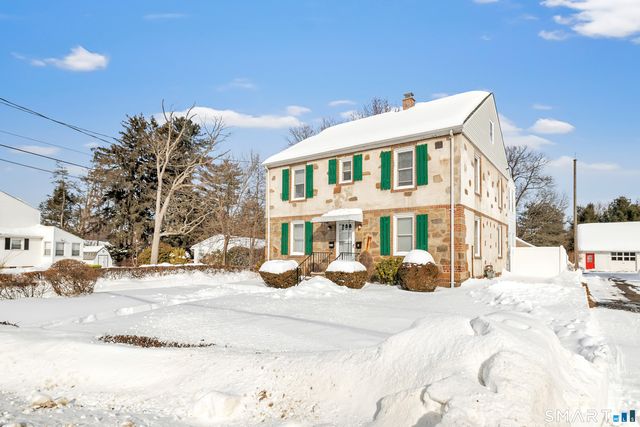 425 Piedmont Street, Waterbury, CT 06706